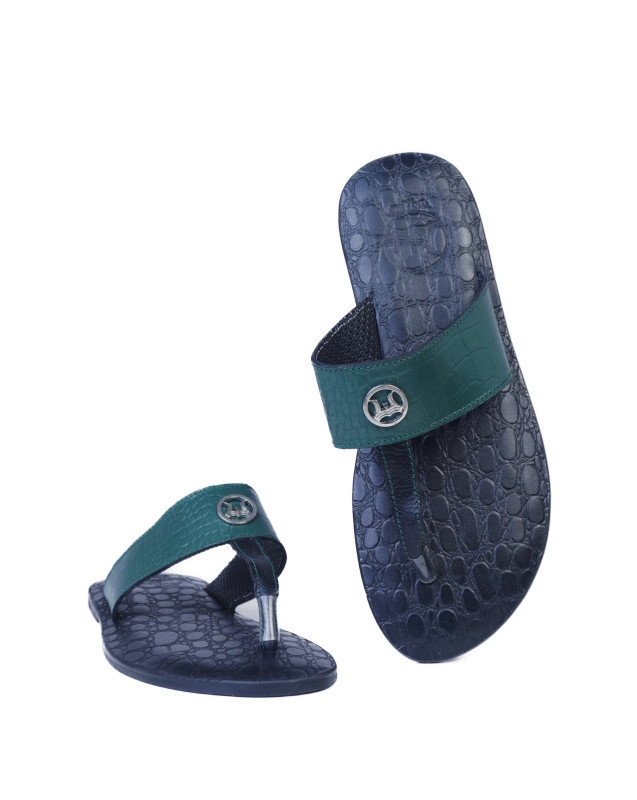 Sultan: Black and Light Green Crocodile Print